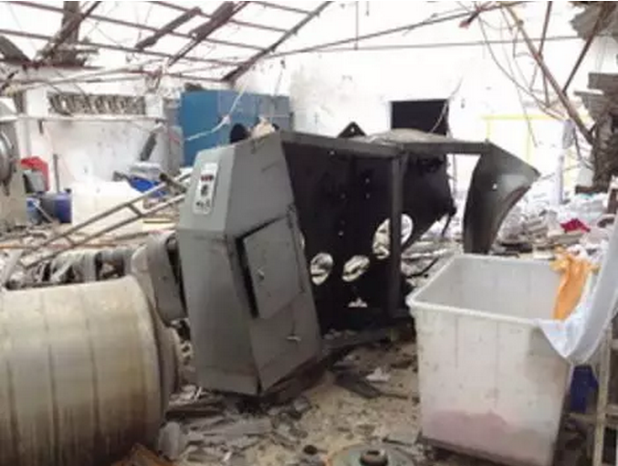 洗滌工廠安全生產,始終繃緊這根弦! 洗滌工廠安全生產,始終繃緊這根弦!